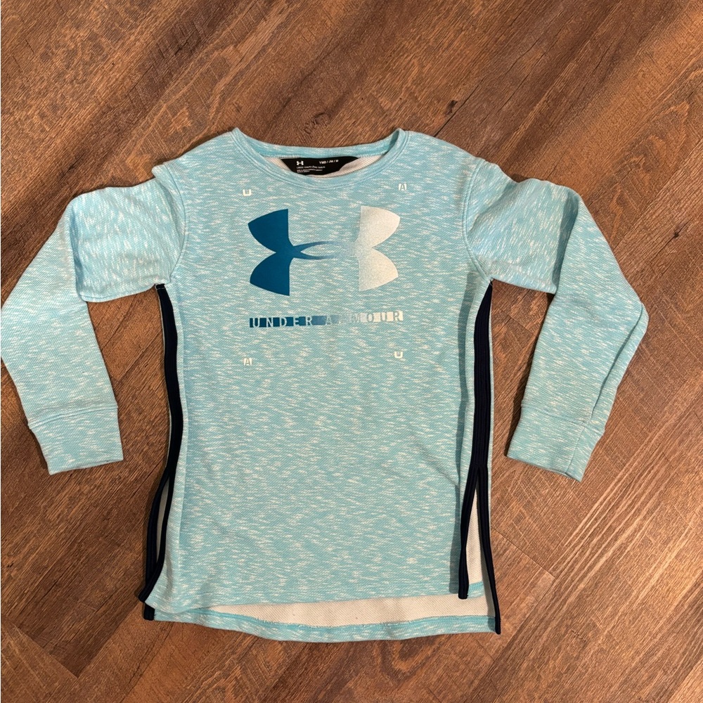 Girls blue light weight under armour sweatshirt